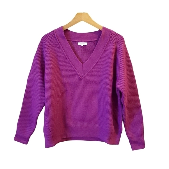 𝅺NEW Frnch Wine V-Neck Sweater - Picture 3 of 8